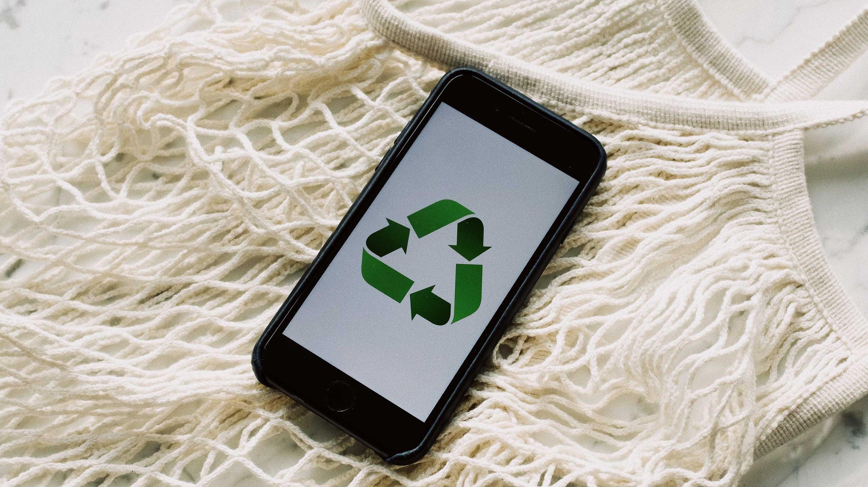 THINK BEYOND THE WASTE: GLOBAL RECYCLING DAY 2021