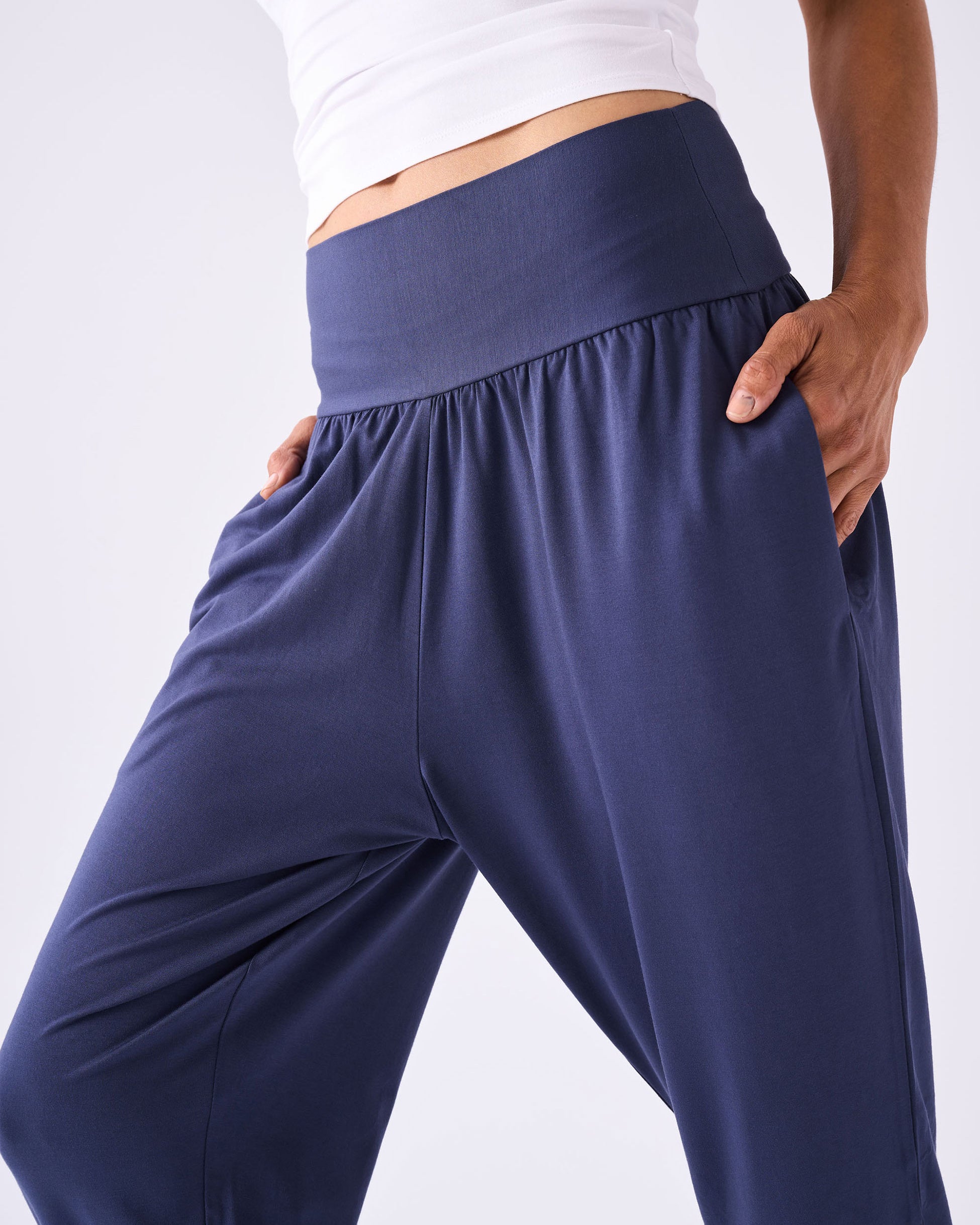 Nomad Relax Pant - Navy