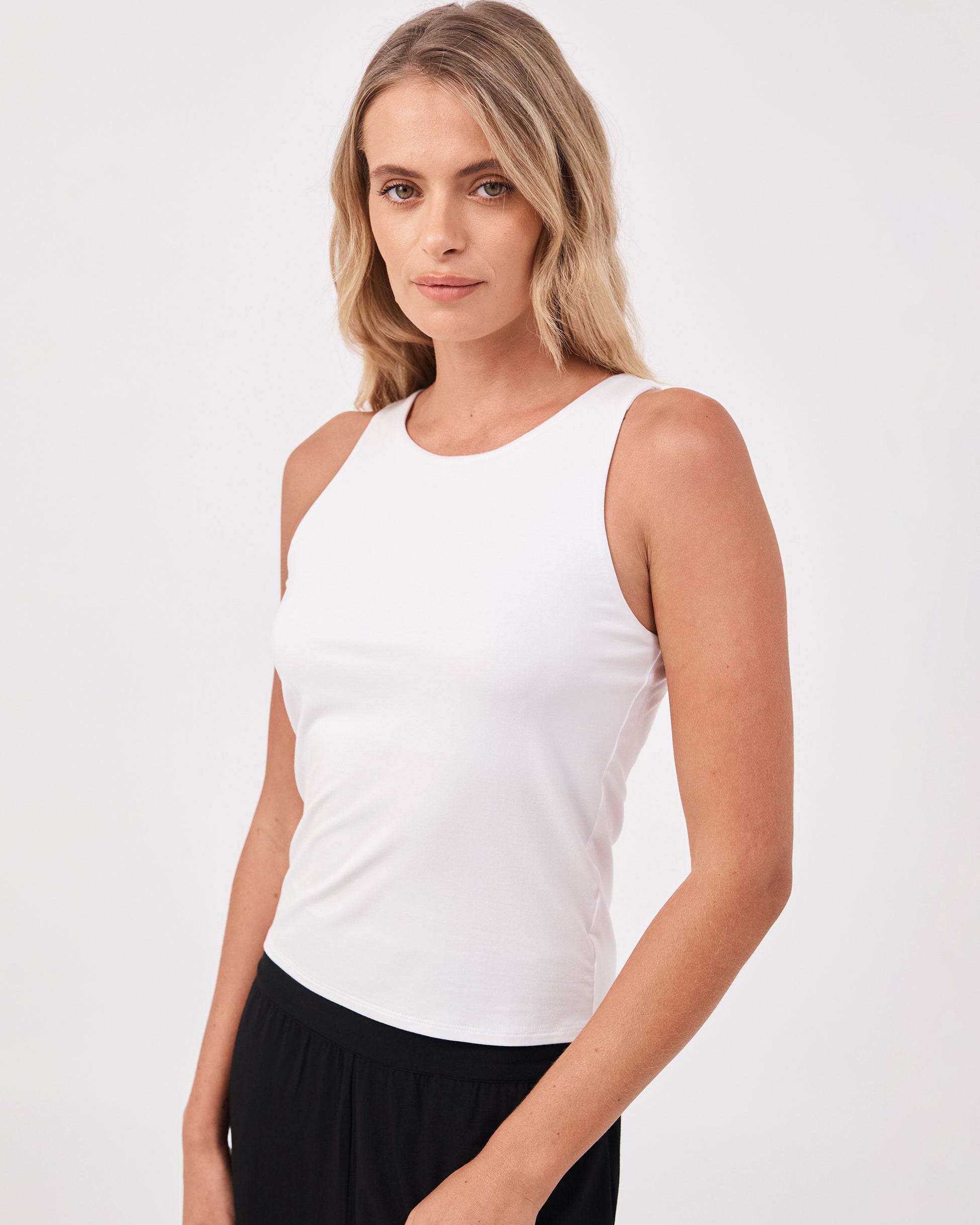 Sully Tank - White