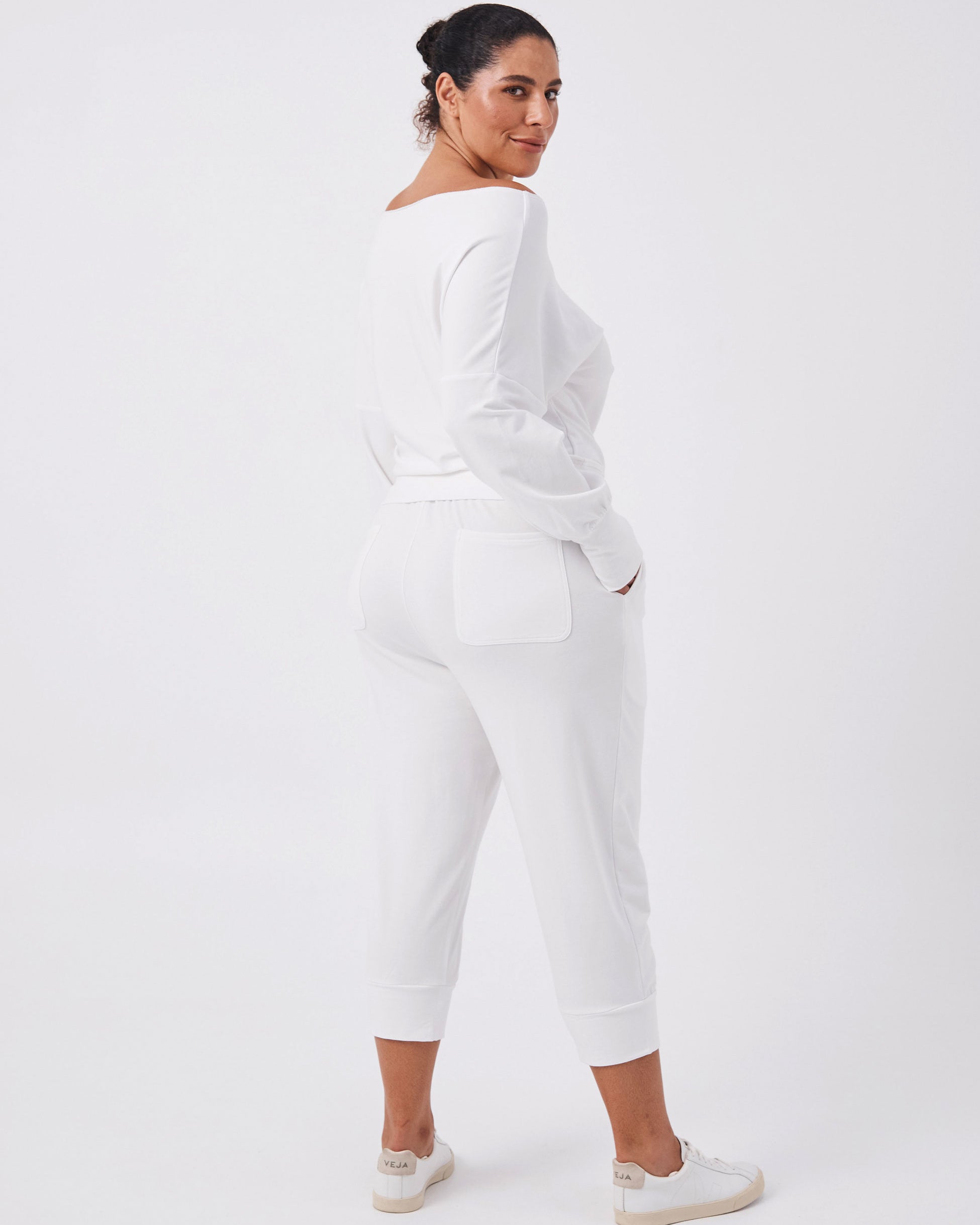 Breeze French Terry Cropped Jogger - White