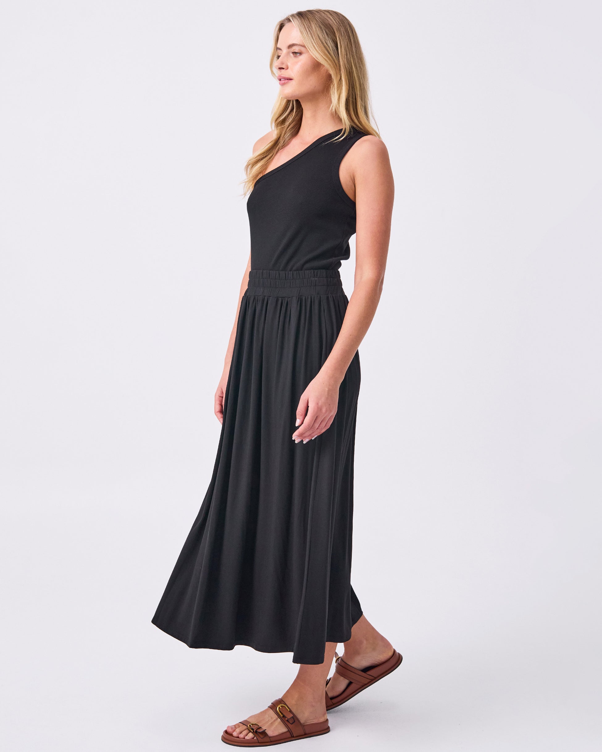 Circle Skirt - Black