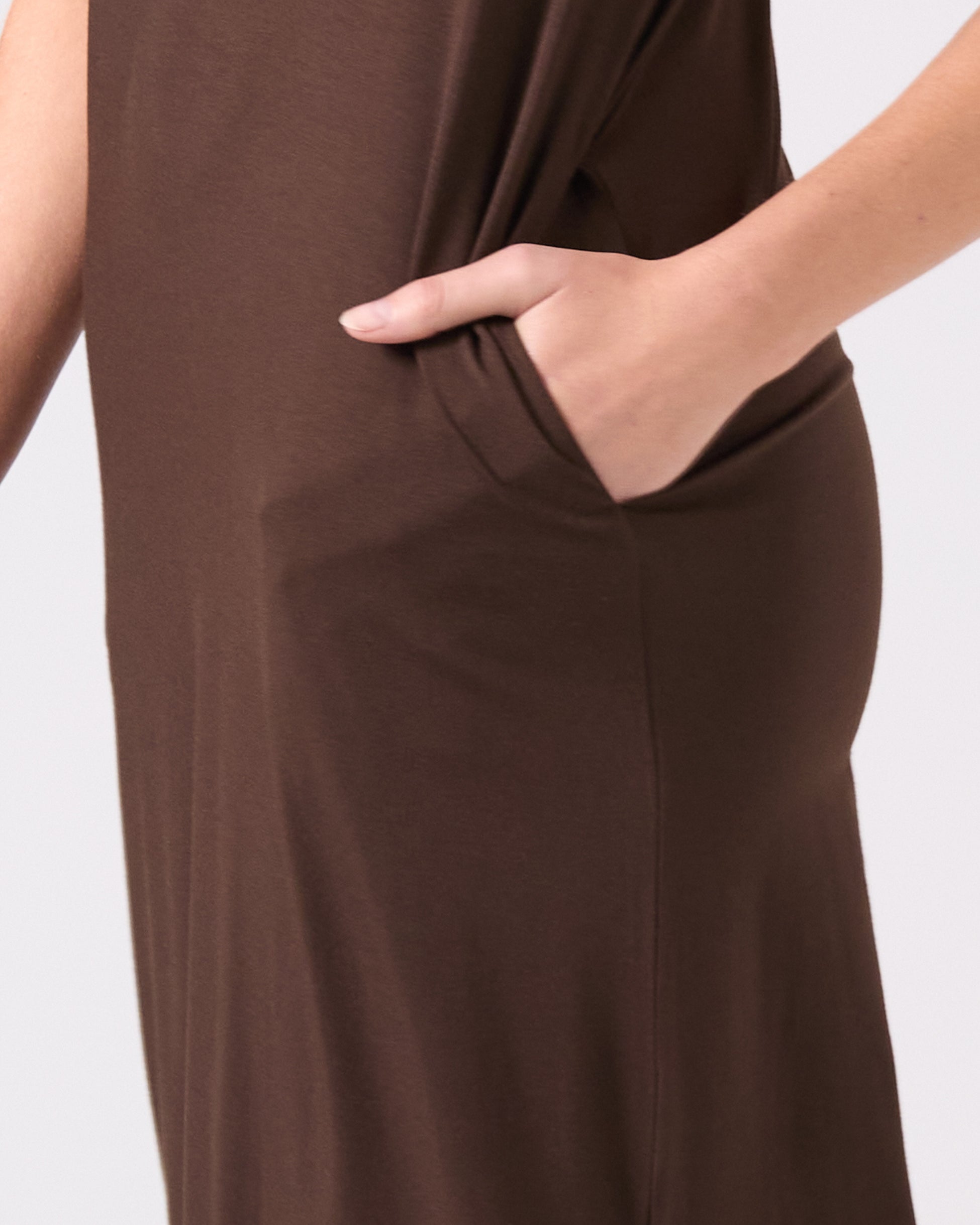 Everly V Neck Maxi Dress - Coffee Bean