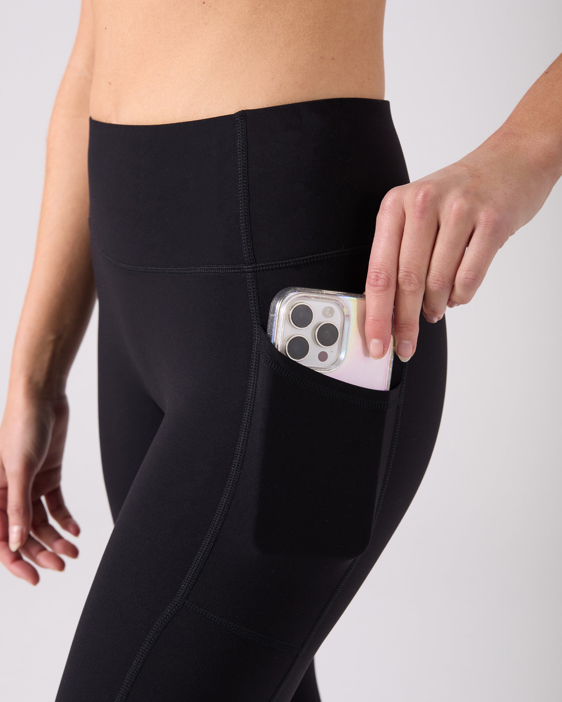 Soft Touch Pocket 7/8 Legging - Black