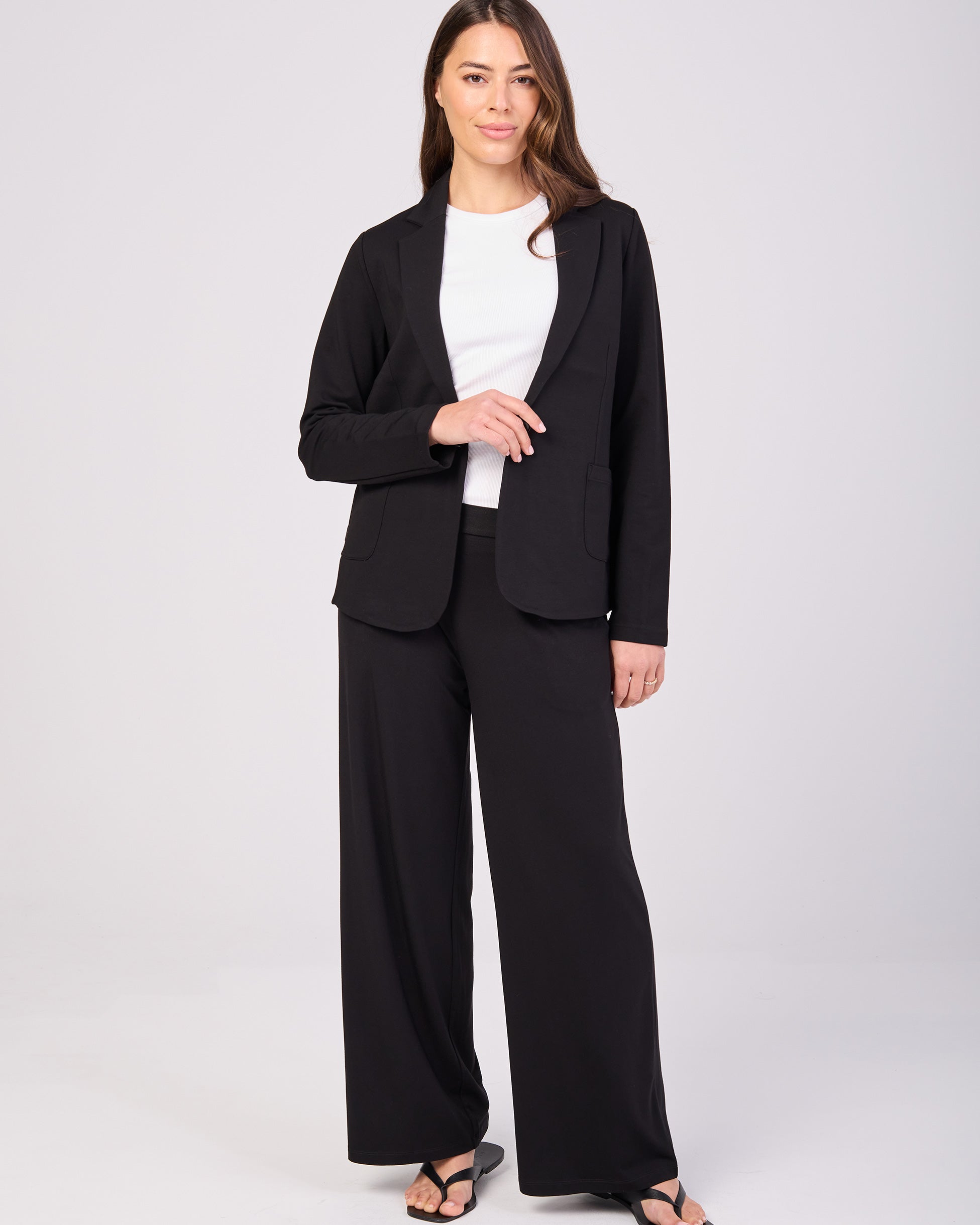 The Classic Jacket - Black