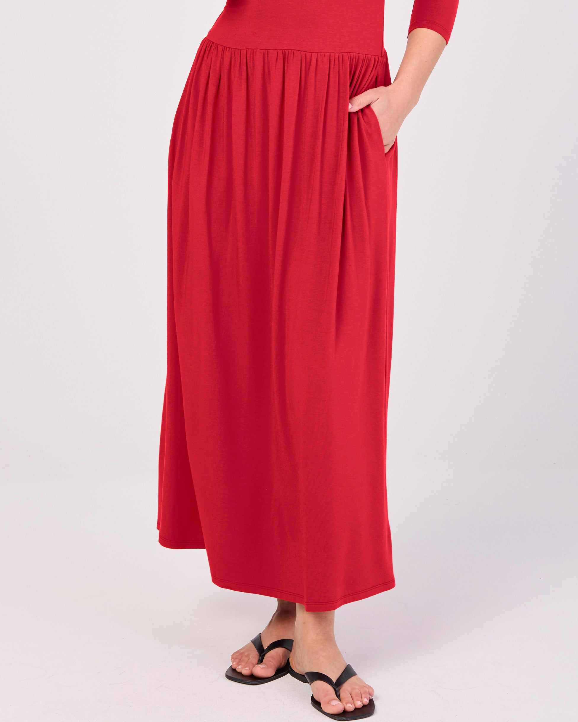 7/8 Sleeve Essential Maxi Dress - Cherry