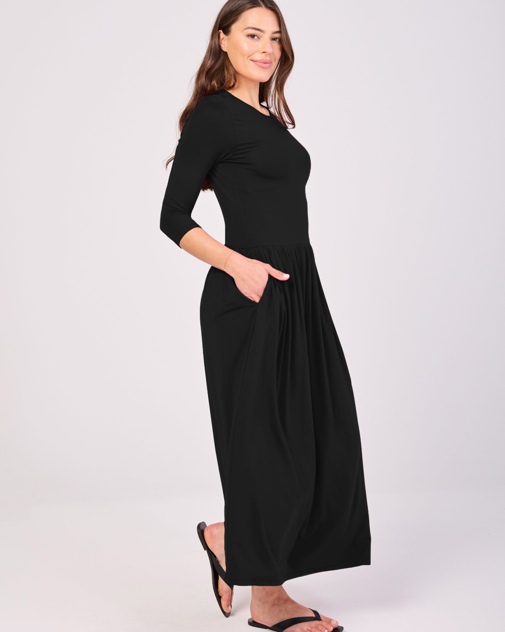 7/8 Sleeve Essential Maxi Dress Black
