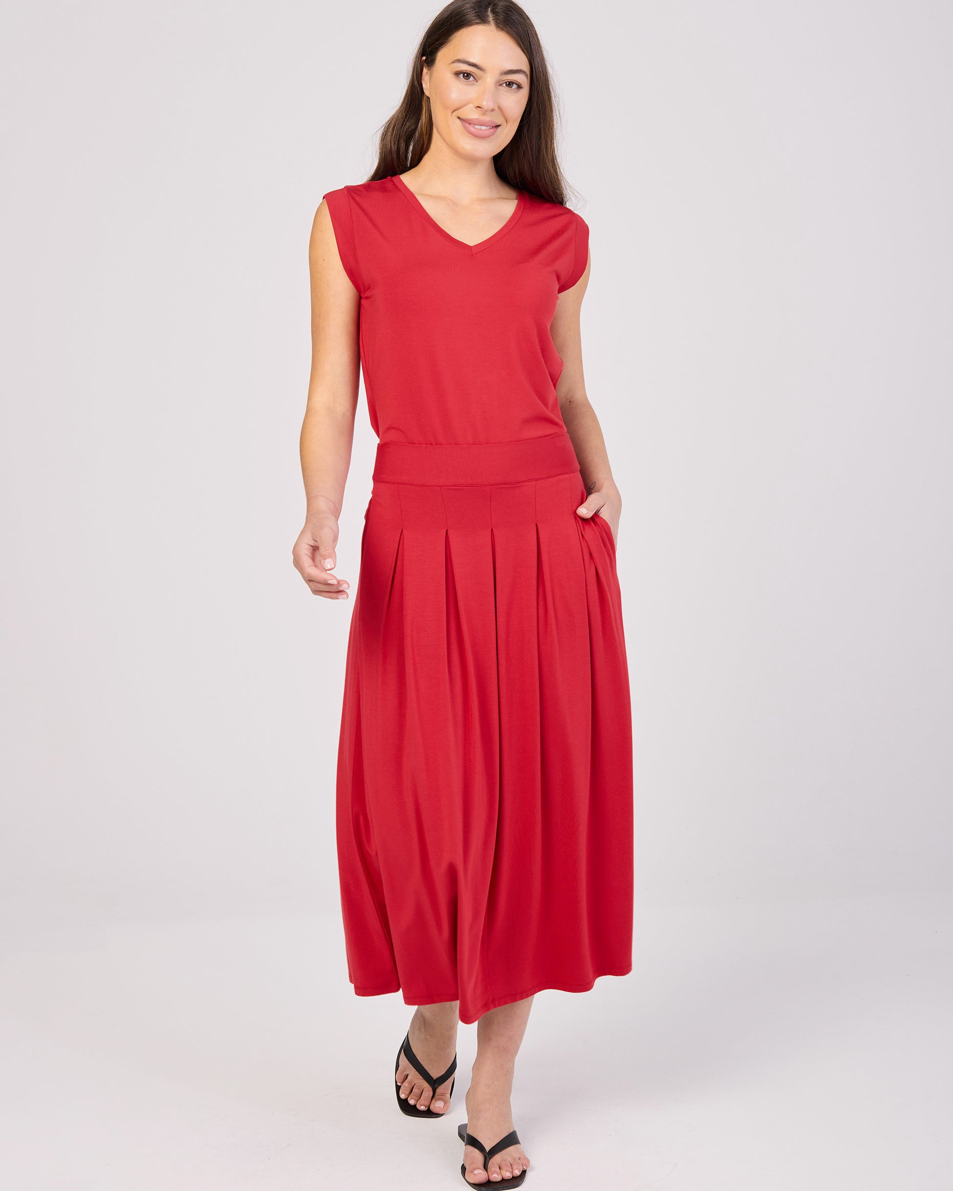 Pleat Skirt - Cherry