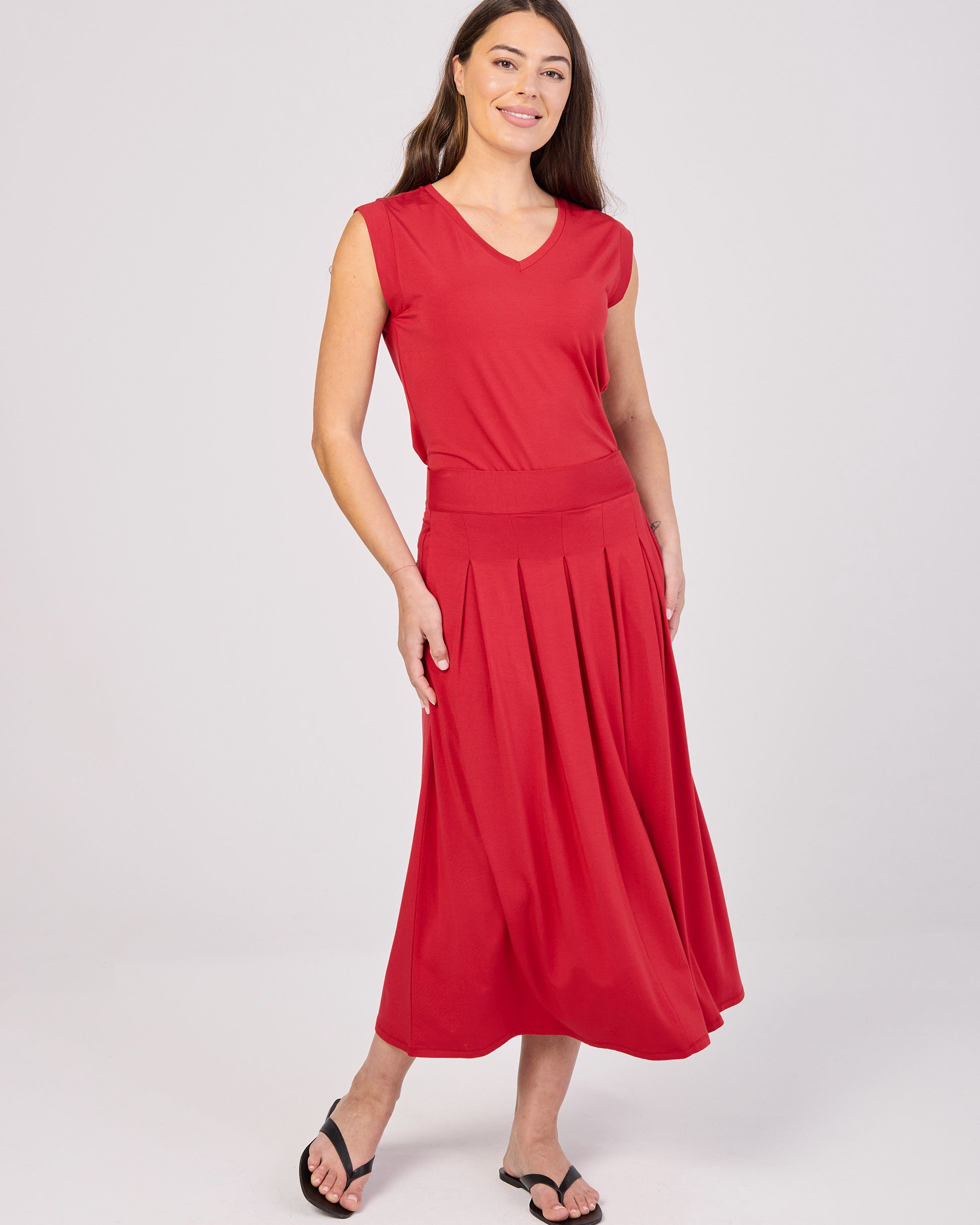 Pleat Skirt - Cherry