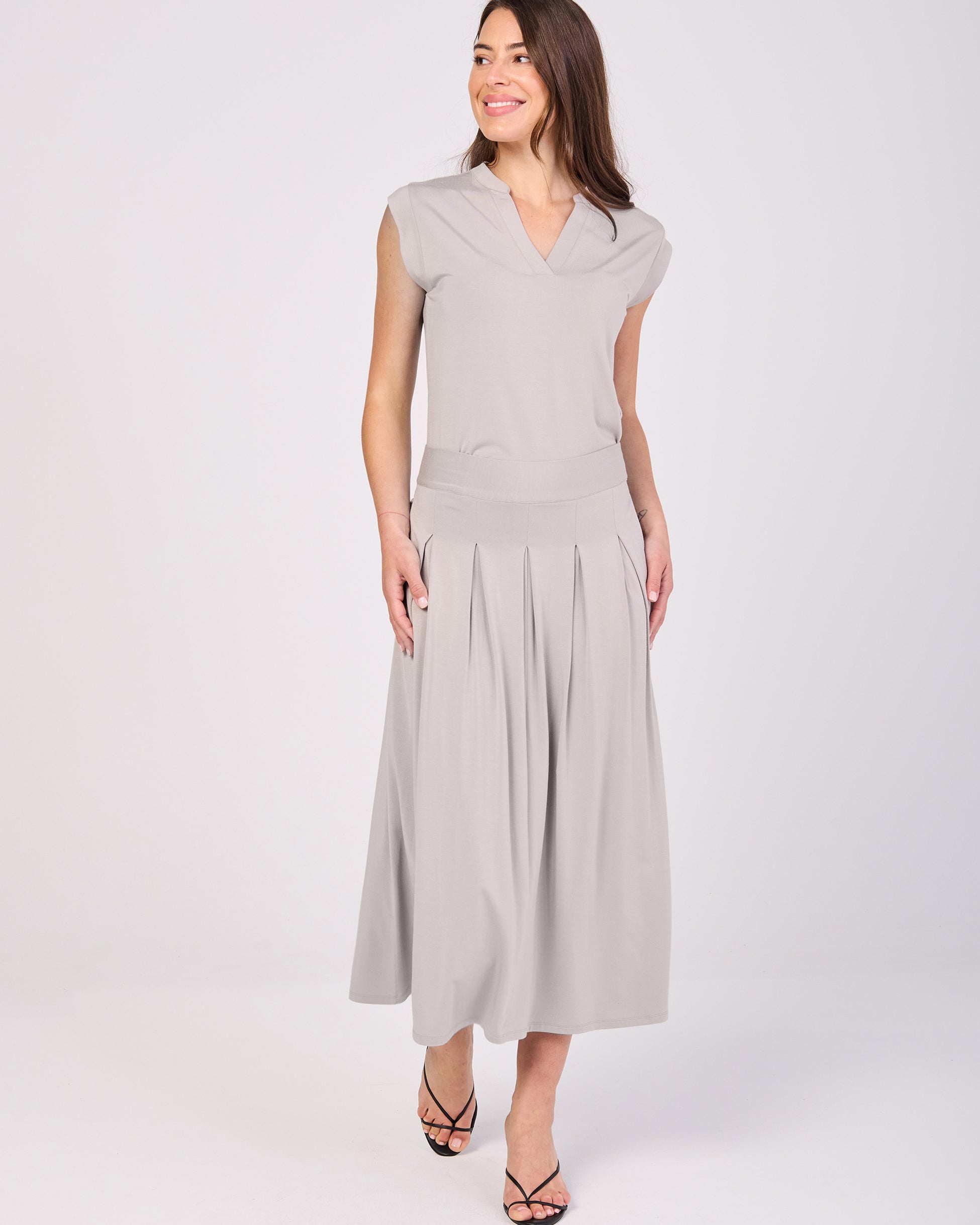 Nero Placket Tee- Paloma