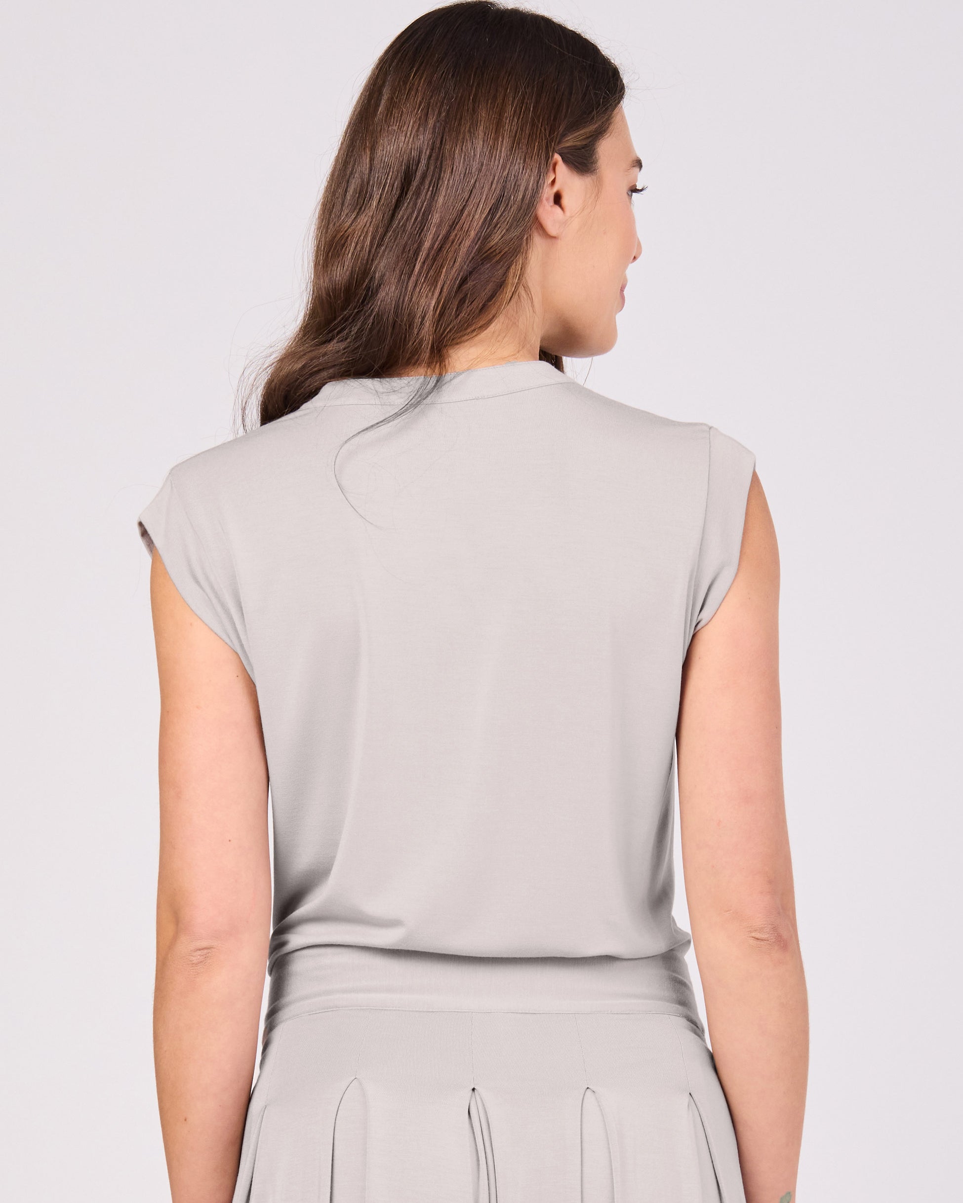 Nero Placket Tee- Paloma