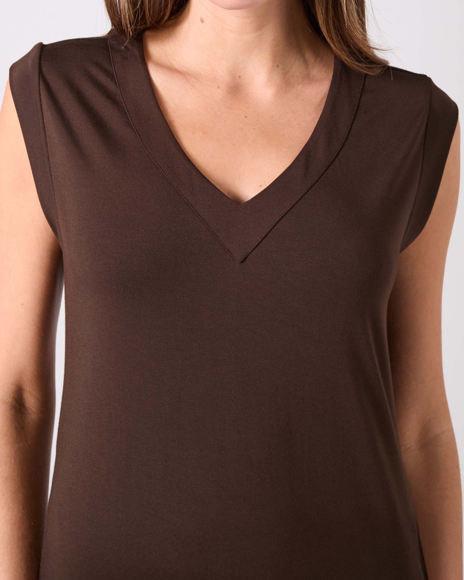 Everly V Neck Maxi Dress - Coffee Bean