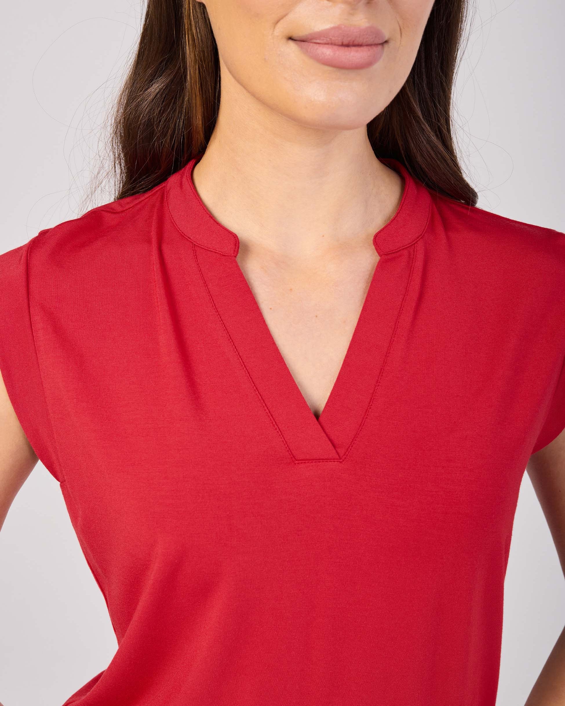 Nero Placket Tee- Cherry