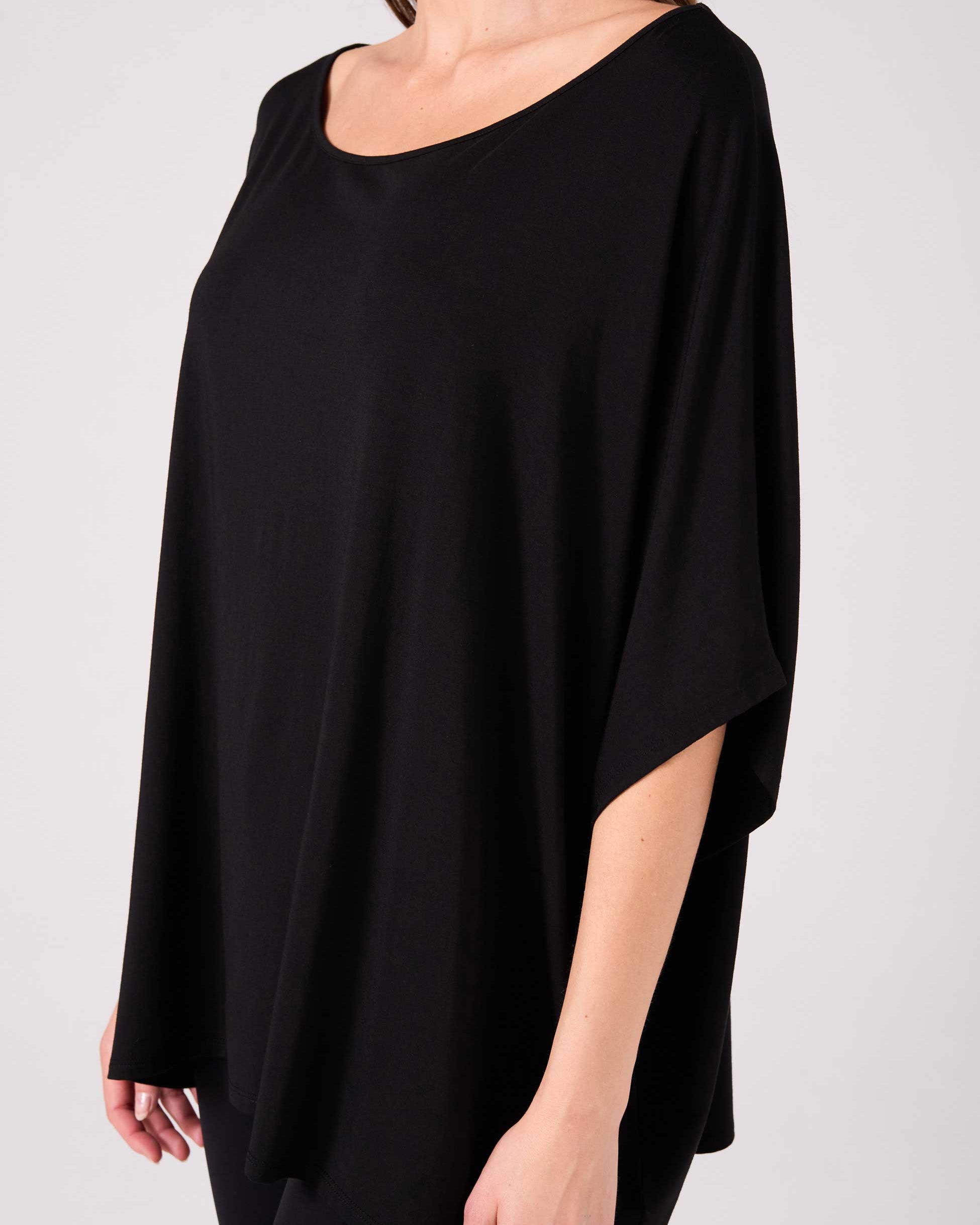 Flow Luxe Tunic - Black