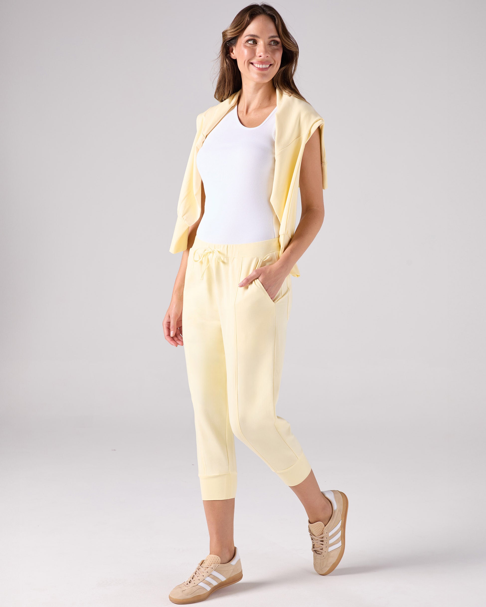 Breeze French Terry Cropped Jogger - Pastel Yellow