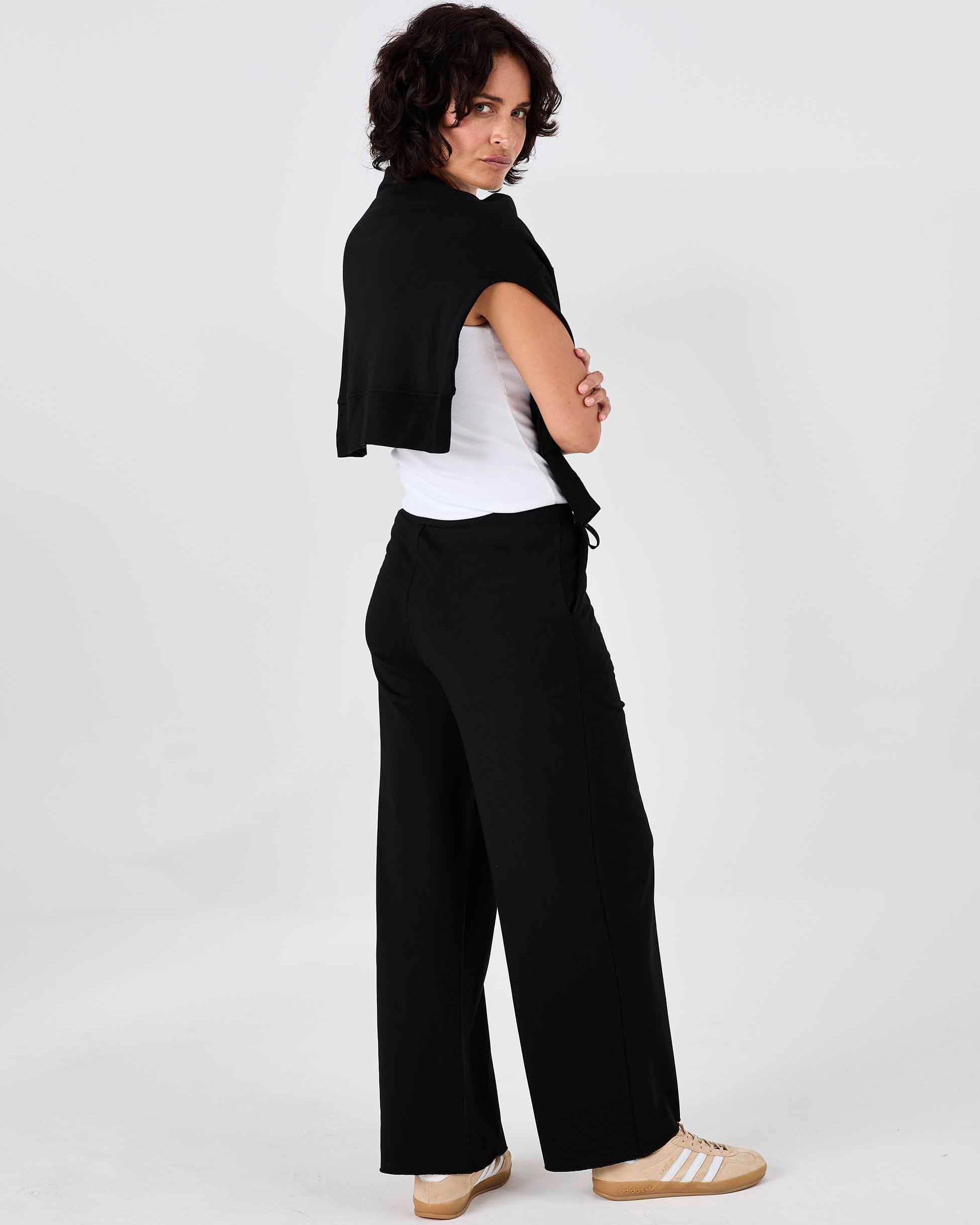 Classic Wide Leg Sweat Pants - Black