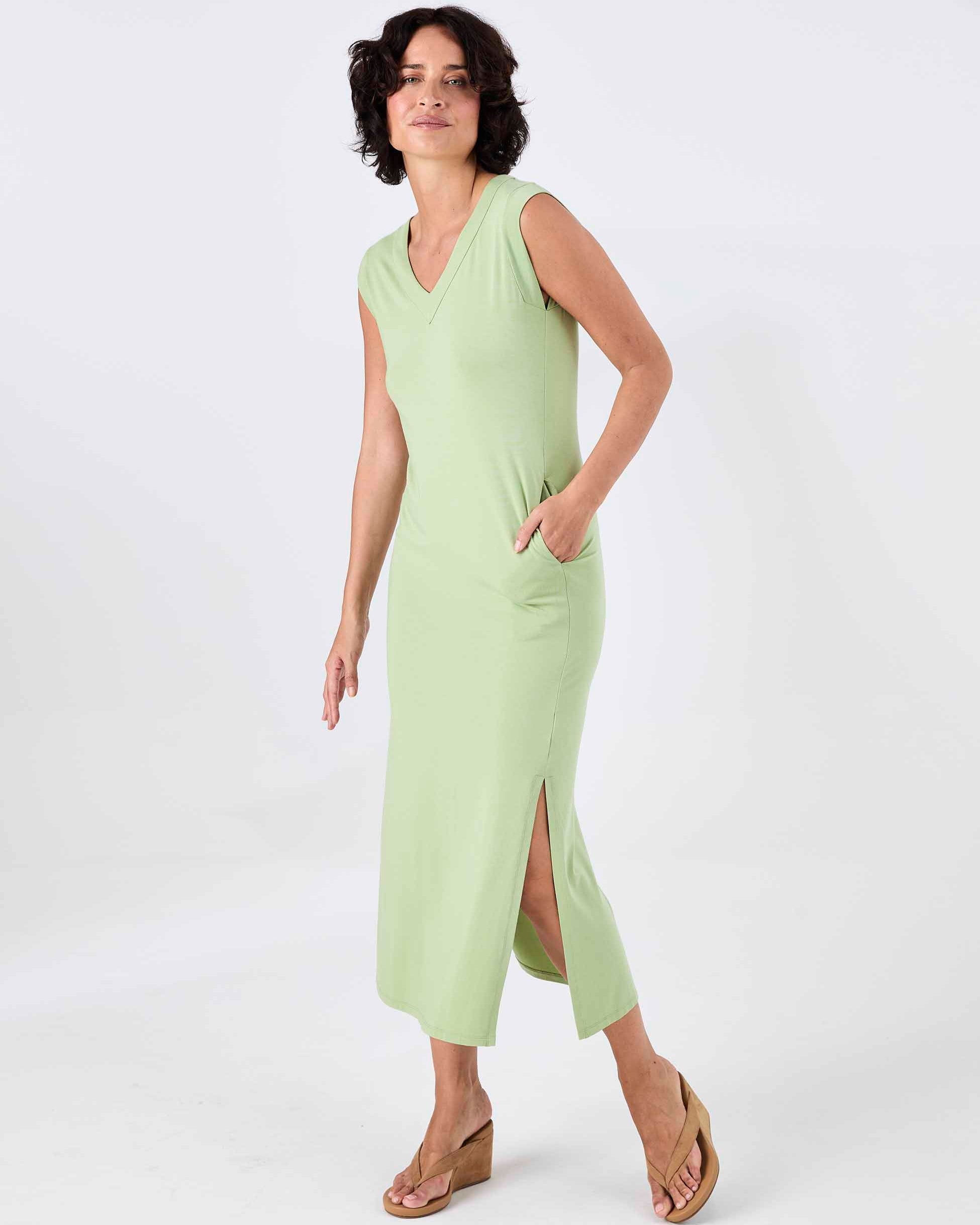 Everly V Neck Maxi Dress - Matcha Green