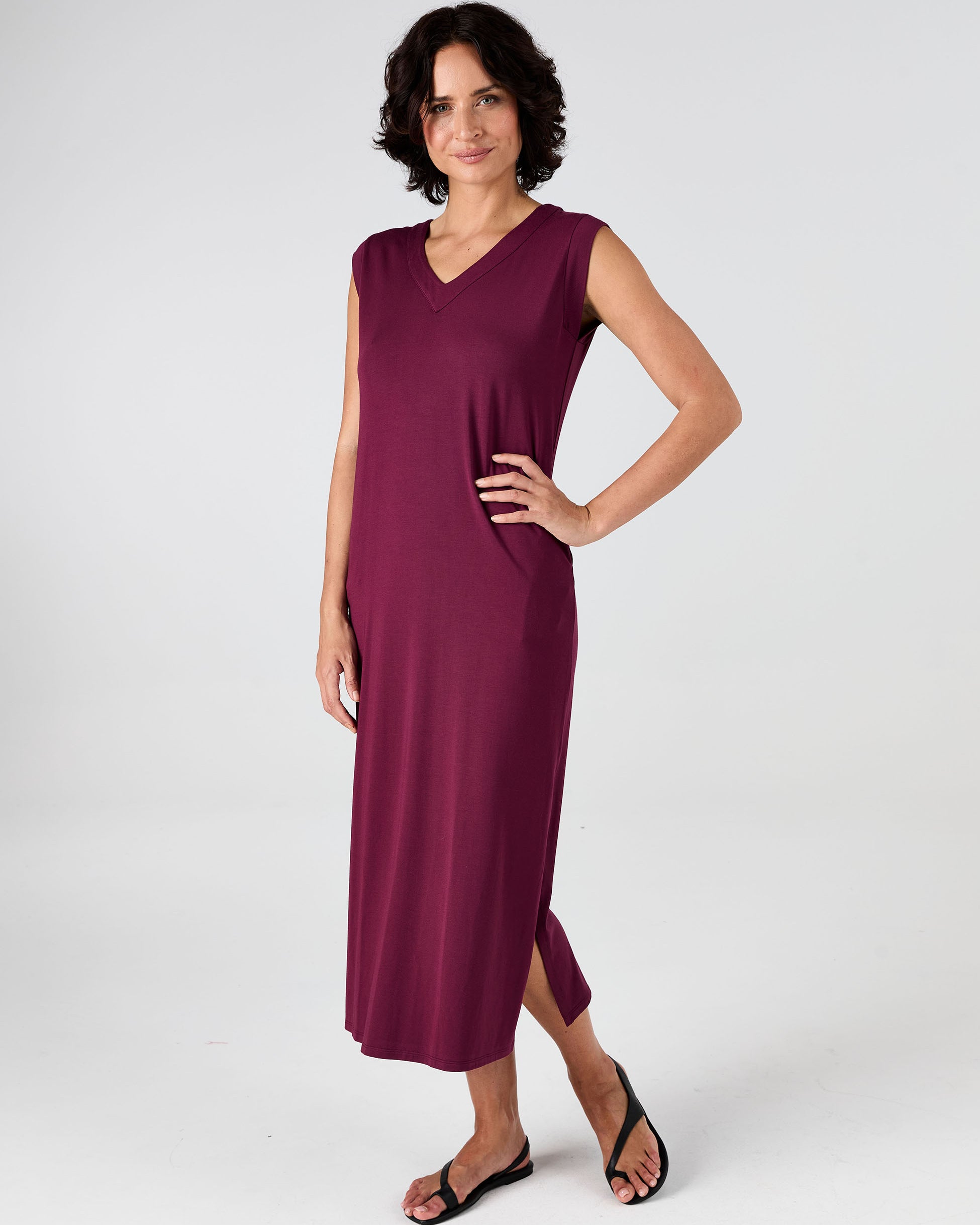 Everly V Neck Maxi Dress - Ruby