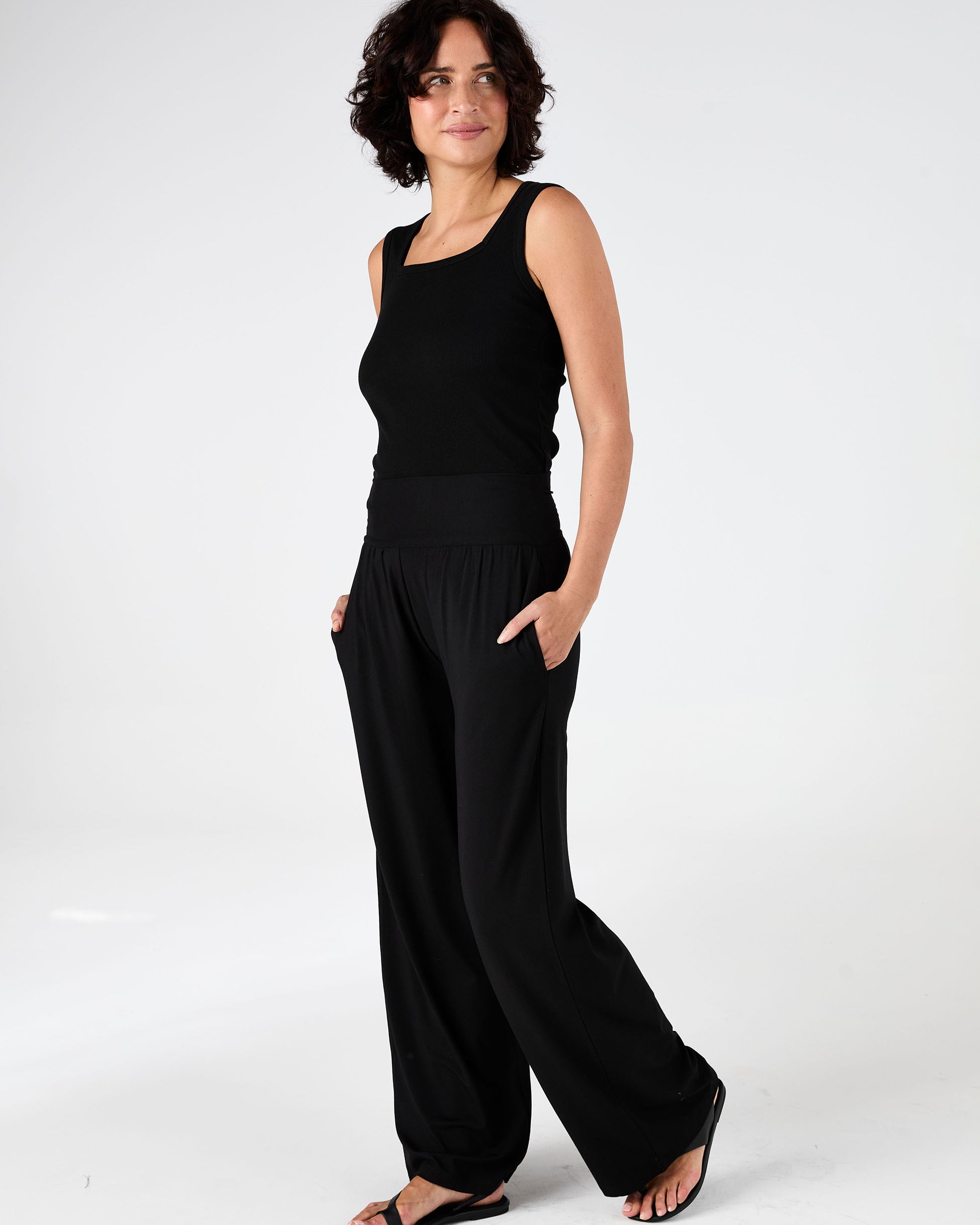 Rib Square Neck Tank - Black