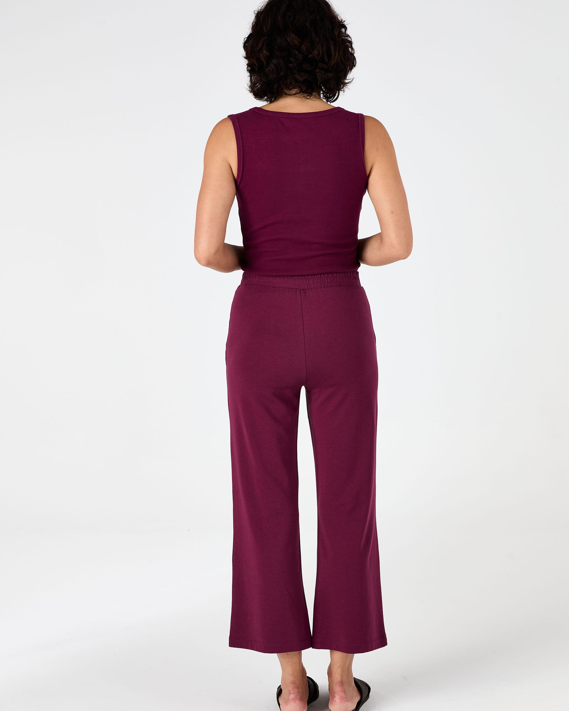 Tapered Sweat Pant - Ruby