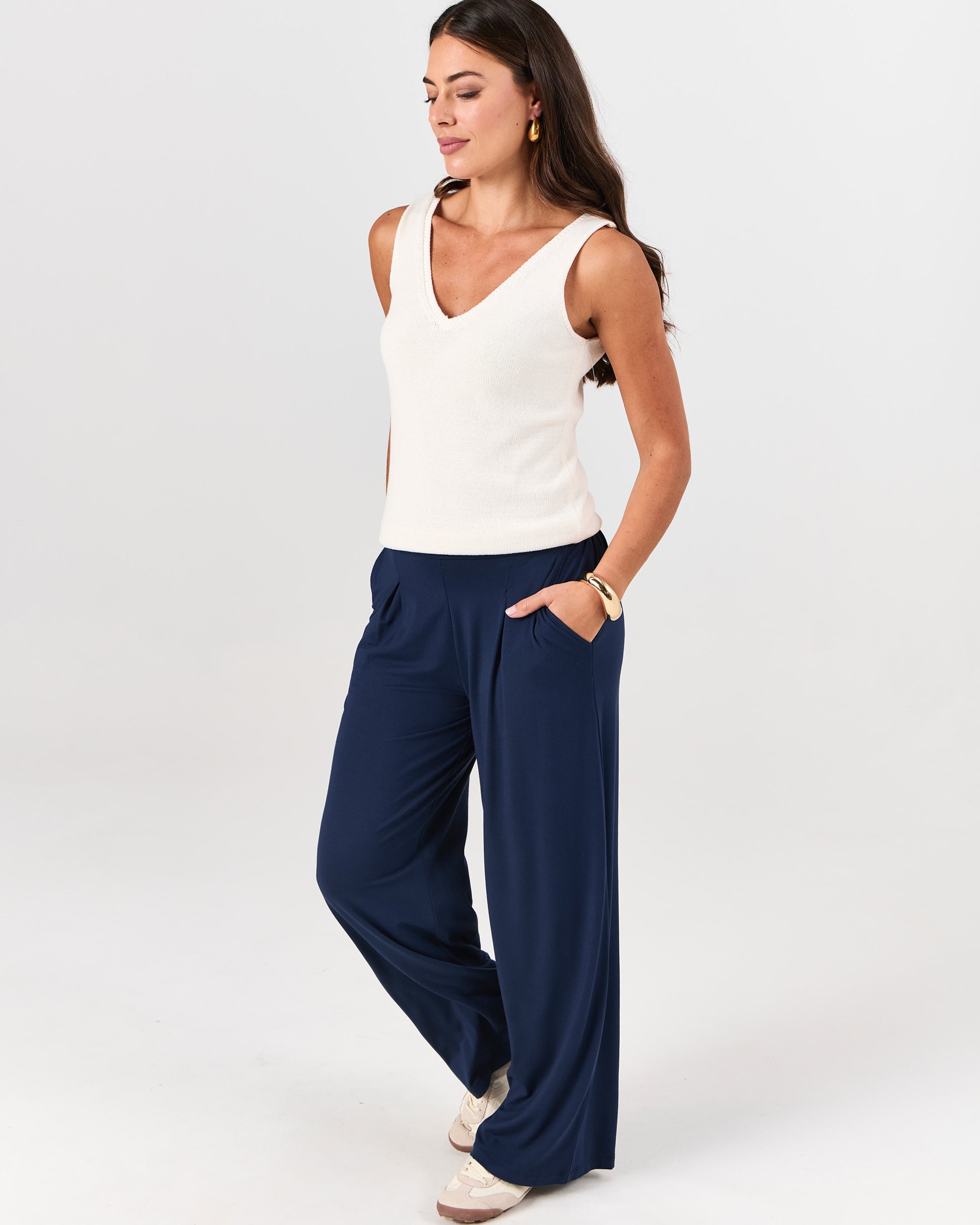 Pleat Front Wide Leg Pants - Navy