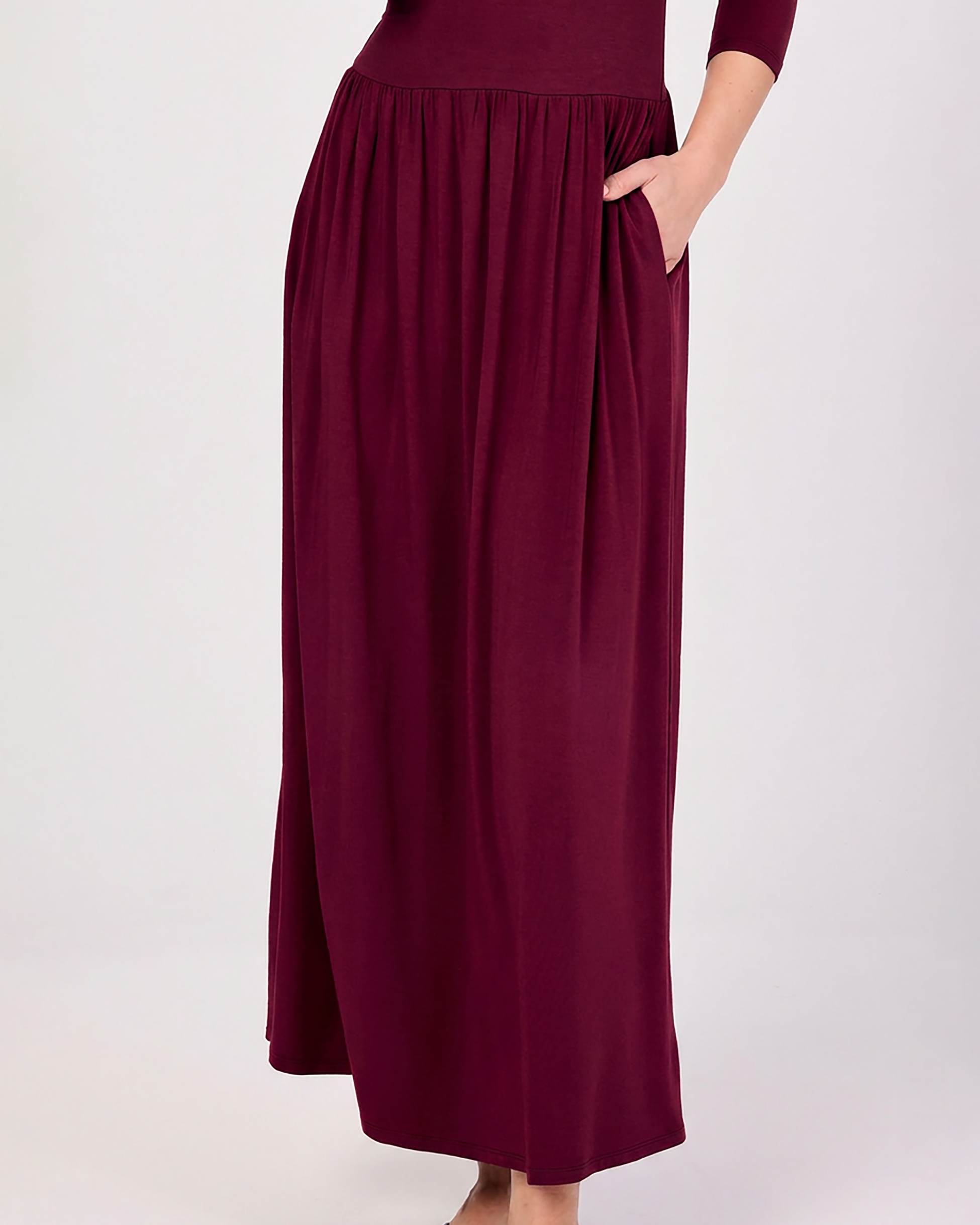 7/8 Sleeve Essential Maxi Dress Sangria