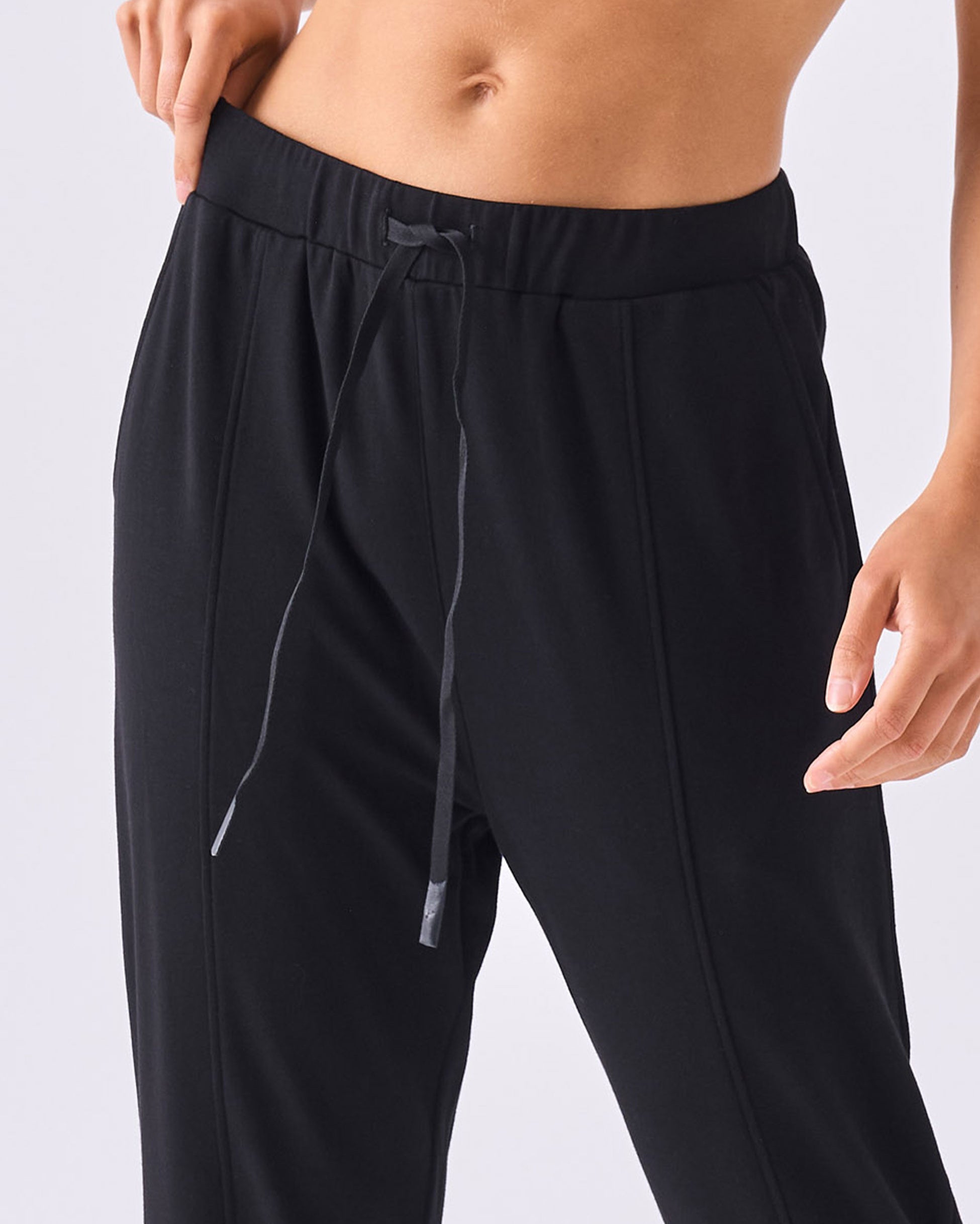 Breeze French Terry Cropped Jogger - Black