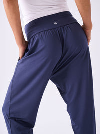 Nomad Relax Pant - Navy