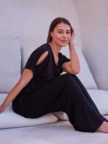 Keyhole Sleeve Luxe Tee - Black