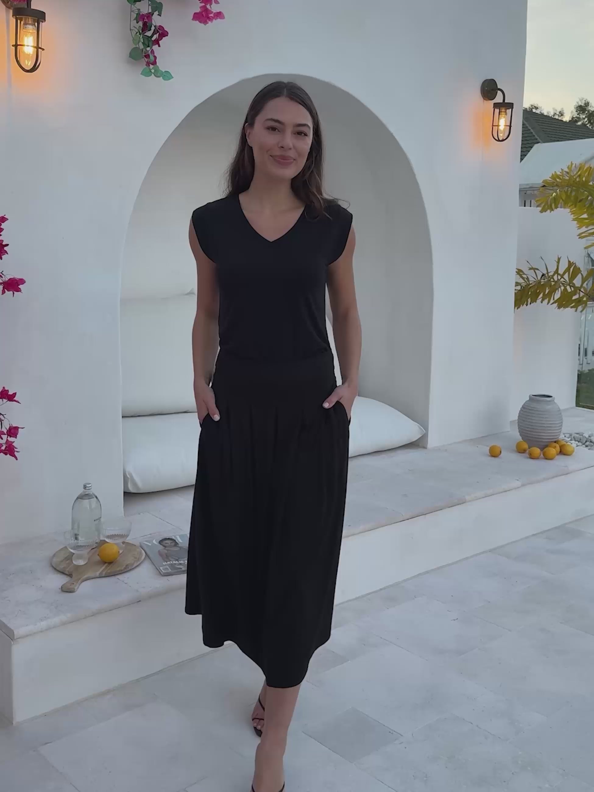 Pleat Skirt - Black – Dharma Bums Yoga and Activewear
